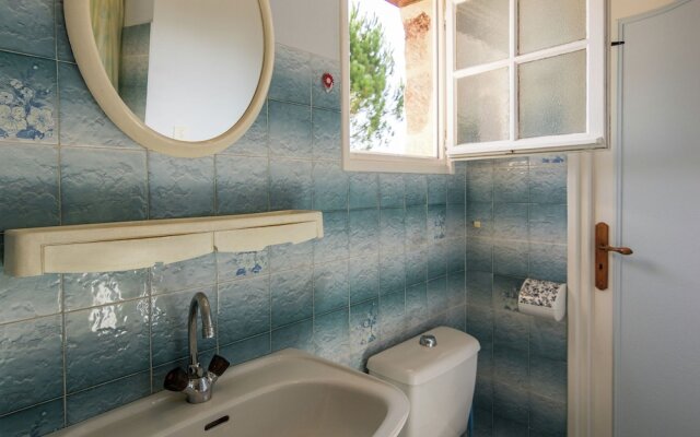 Graceful Holiday Home in Brignac-la-plaine With Terrace