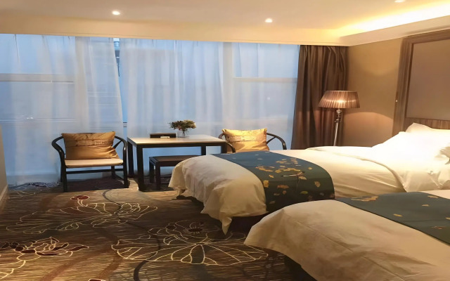 GreenTree Huainan Tianjiaan Square Guangchang road Hotel