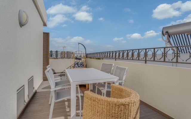 Portola Penthouse 3B