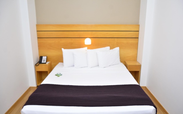 San Diego – Lourdes Suites