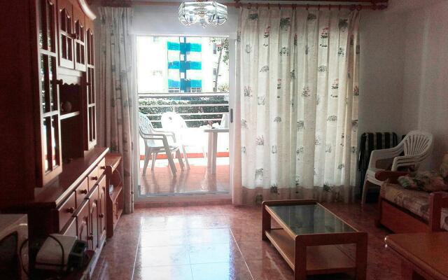 Apartamentos Gandia Low Cost 3000