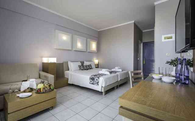 Sovereign Beach Hotel