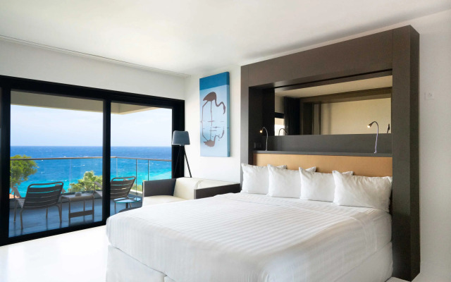 Papagayo Beach Hotel