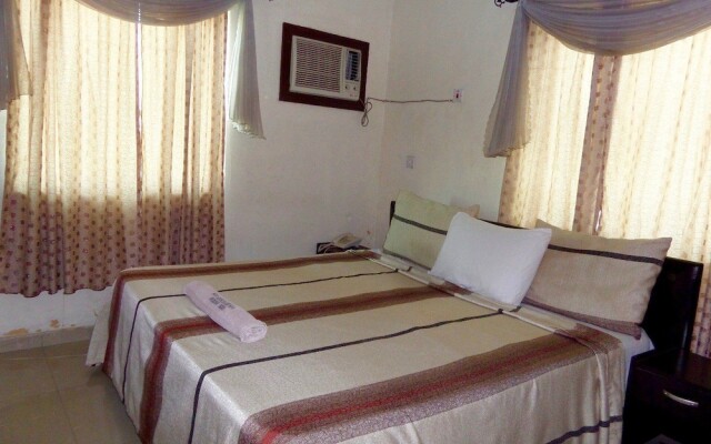 KDT Hotels And Suites
