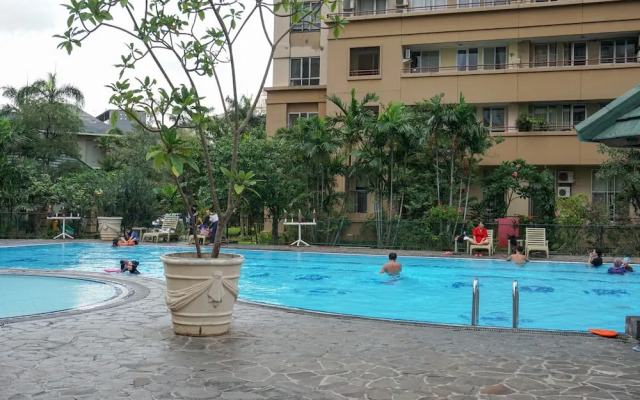 Spacious 1Br Apartment With City View At Paladian Park