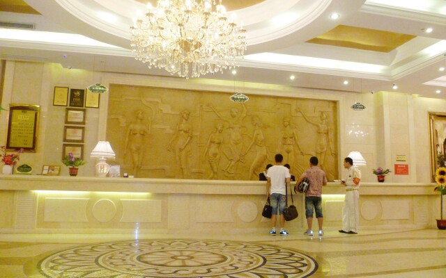 Vienna Hotel Shenzhen Longgang Shengping