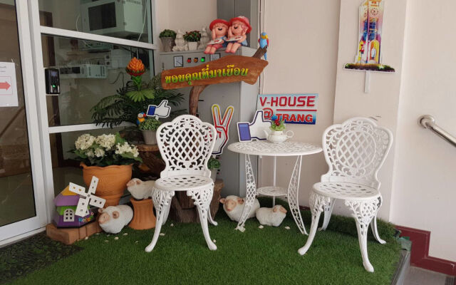 V-House Hotel