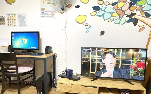 Seoul Station Aroha Guest House