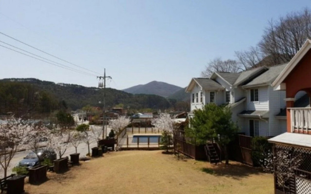 Yeongwol Donggang La Maison Pension