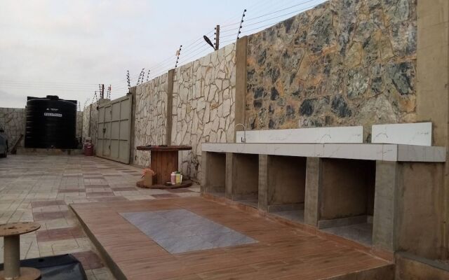 Hidden Gem In Oyibi New 2 Luxury Bedroom Apartment