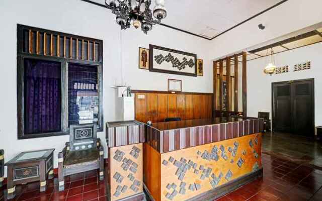OYO 90676 Oryza Hotel