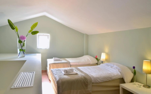 Ellopia Point Hotel