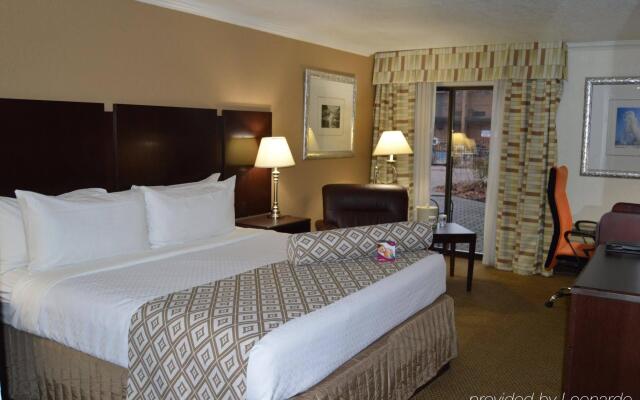 Four Points by Sheraton Detroit Novi