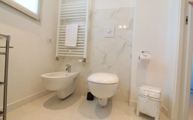 Bellagio Lake Resort Luxury Apartment