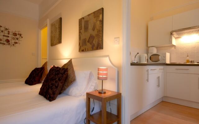 The Guesthouse East