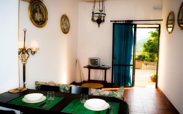 Accommodation ideal for a couple with a bimbo