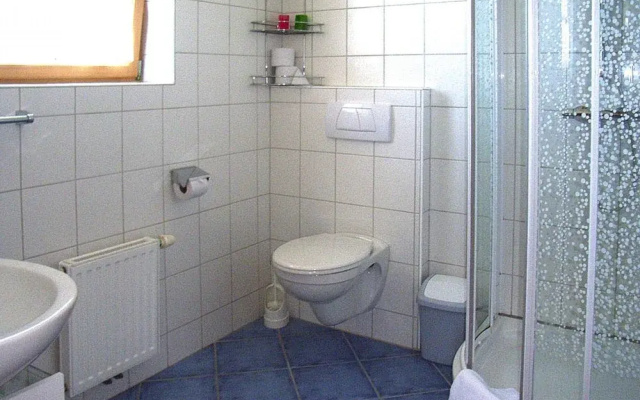 Chalet in Schlierbach Near Ski Trails