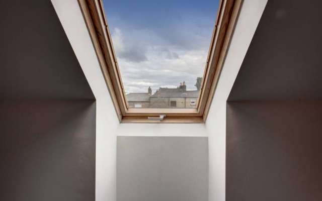 Stylish 3 Bedroom Portobello Townhouse