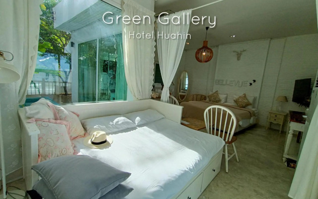 Green Gallery