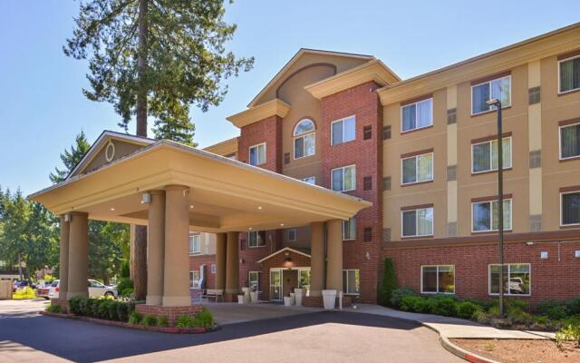 Holiday Inn Express & Suites Lacey – Olympia by IHG