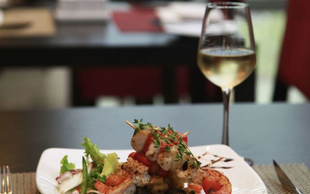 Mercure Hanoi La Gare