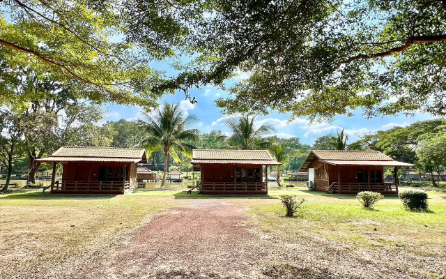 Fahluang Resort