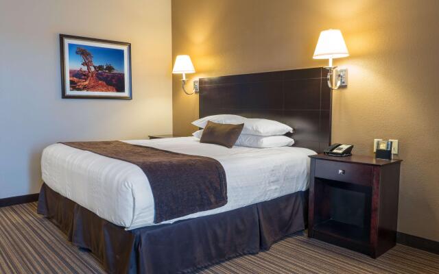 Best Western Plus Winslow Inn