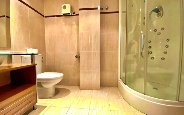 Tucamp 2,8 Al lado del Telecabina