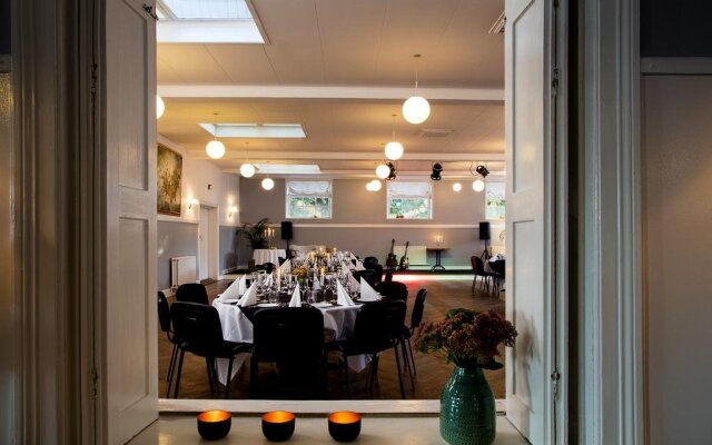 Flinchs Hotel