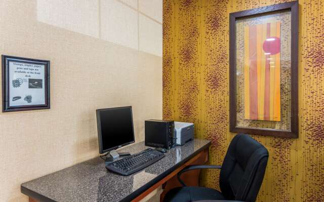 Quality Inn Chester - South Richmond