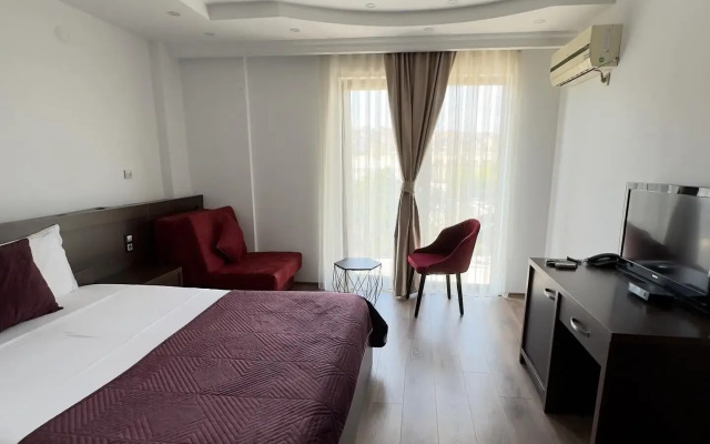 Hotel Real