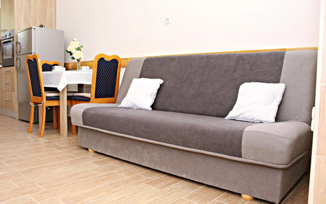 Studio Apartman Zara