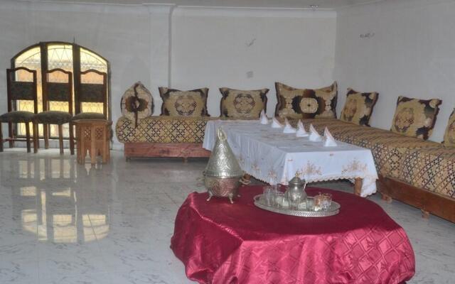 Riad Ines-Palace