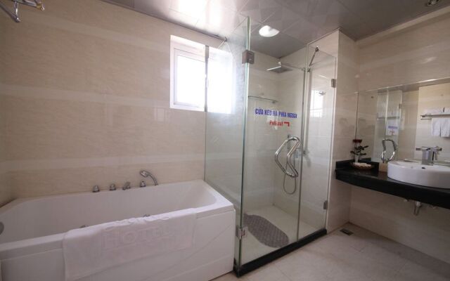 Level Haiphong Hotel