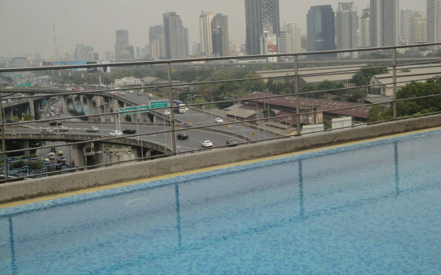 Interchange Tower Serviced Apartment