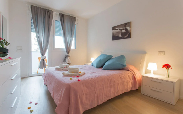Santa Sofia Apartments