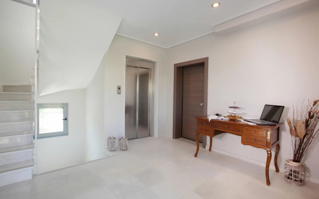 Zante Suites