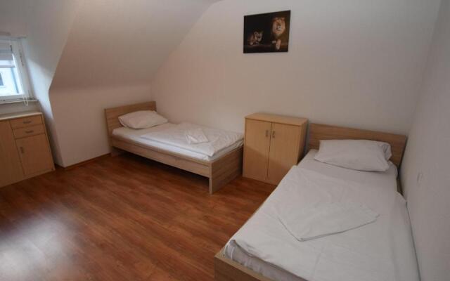 Ab Apartment 06
