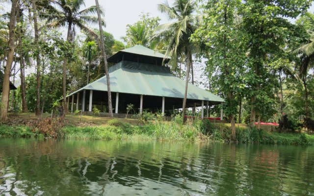 Amritara Riverside Luxury Tents