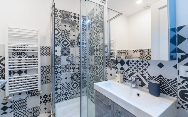 Vatican Stemar House