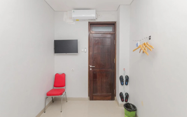 RedDoorz @ Gedangan Sidoarjo