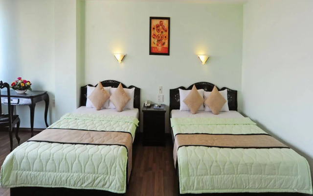 The Sunriver Boutique Hotel Hue