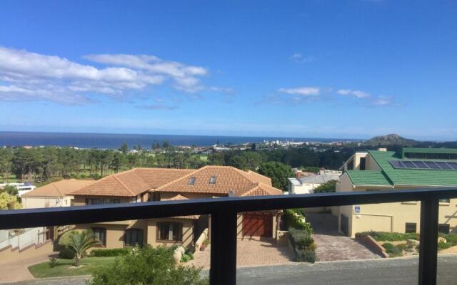 Hermanus Heights Villa