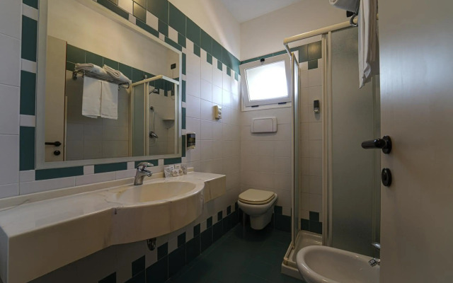 Hotel Dasamo - Dada Hotels