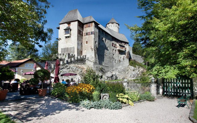 Schloss Matzen