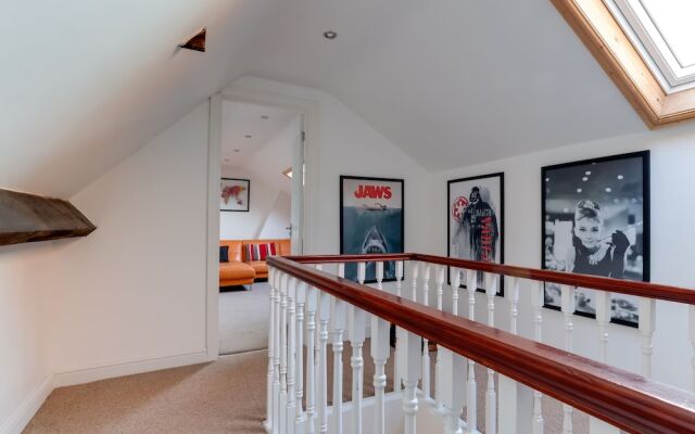 Royal Victoria House