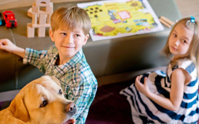 Novotel Kolkata Hotel & Residences Hotel