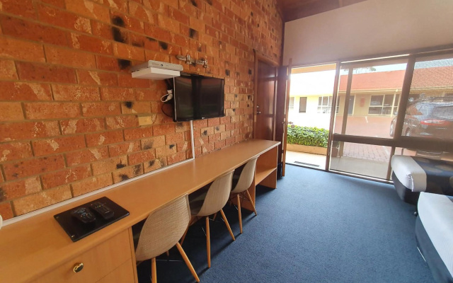 Werribee Park Motor Inn – Guest Rooms – Melbourne