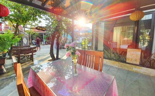 Milk Fruit Homestay