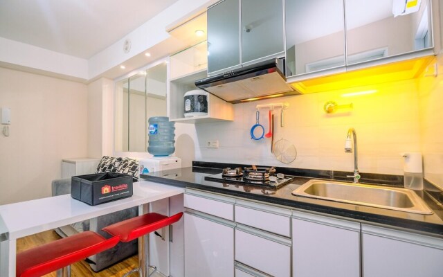 Beautiful 2Br Bassura City Apartment Next To Bassura Mall